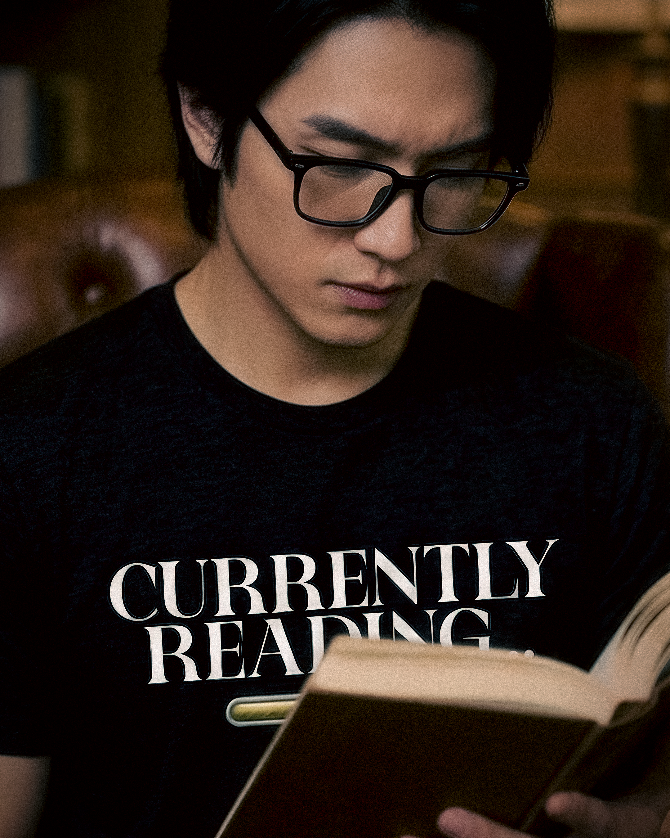 Readers Tee - "Currently reading..." - #BookTok