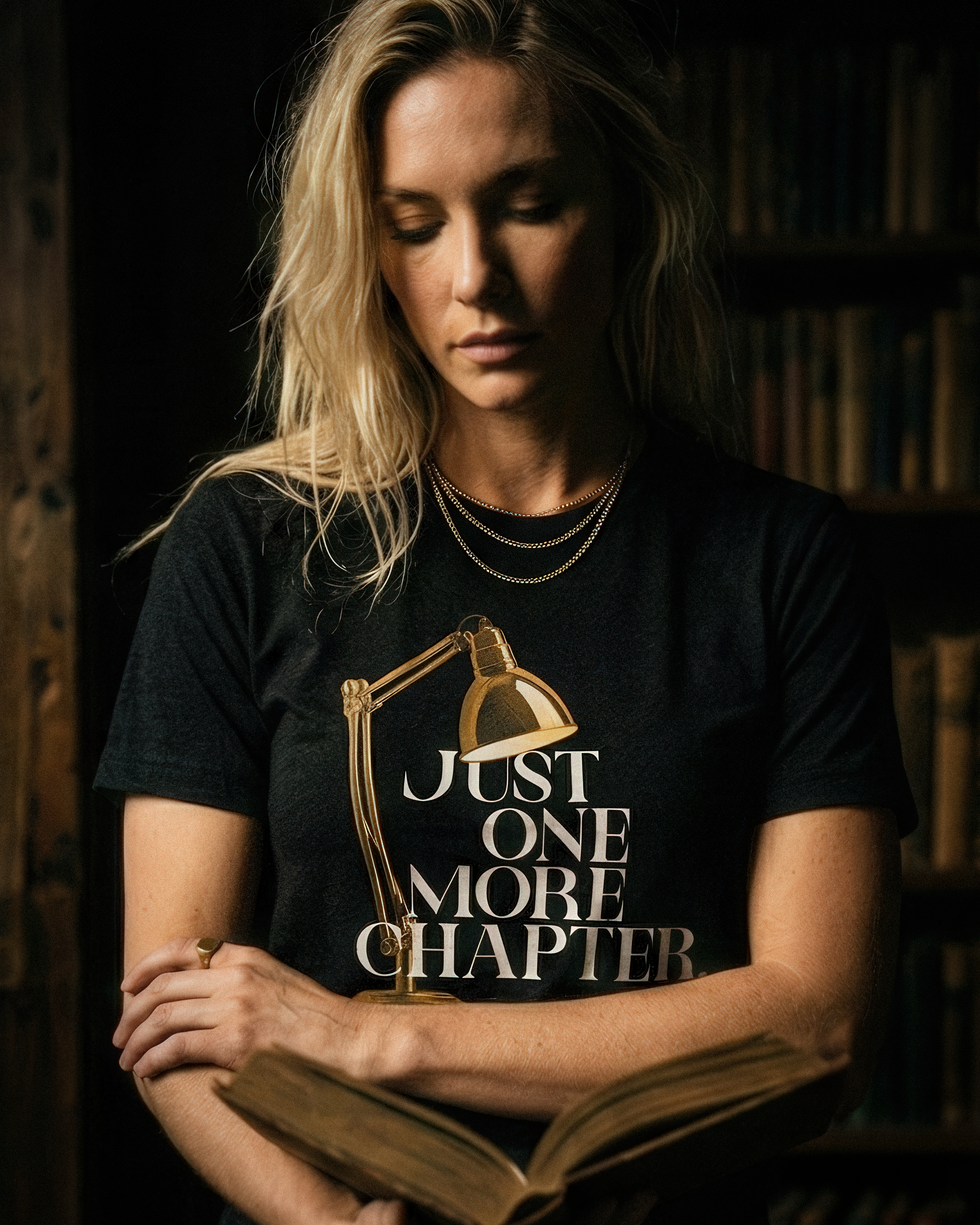 Readers Tee - "Just one more chapter" - #BookTok
