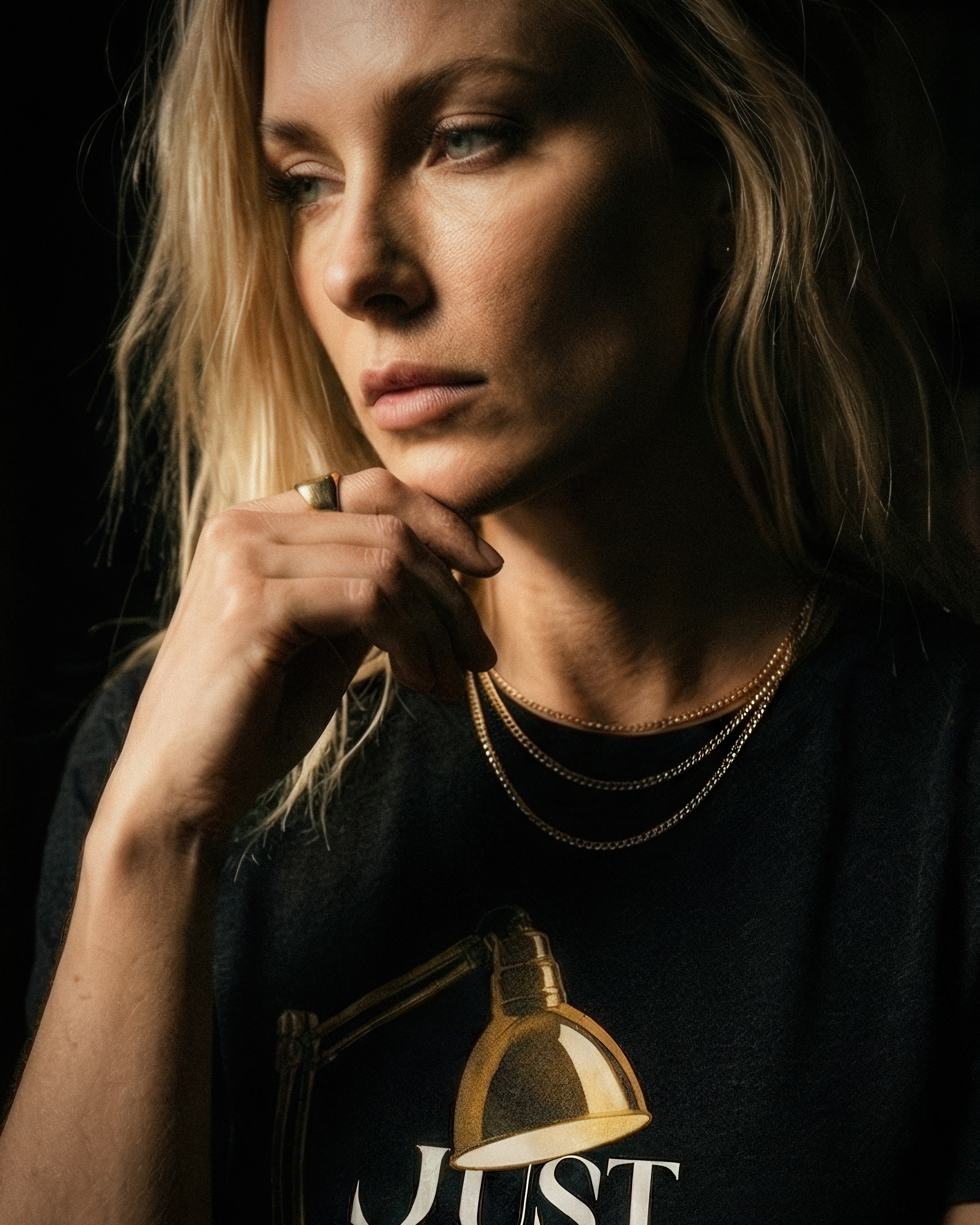 Readers Tee - "Just one more chapter" - #BookTok